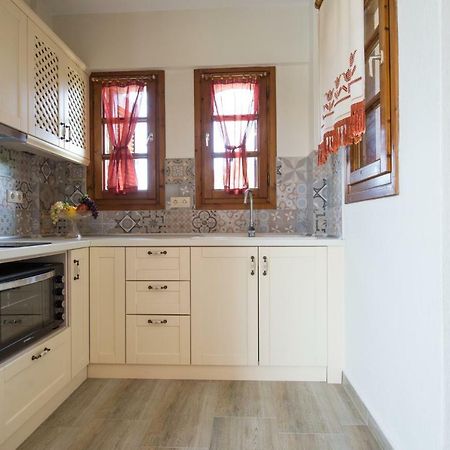 Sofia'S House Apartment Vourvourou Ngoại thất bức ảnh