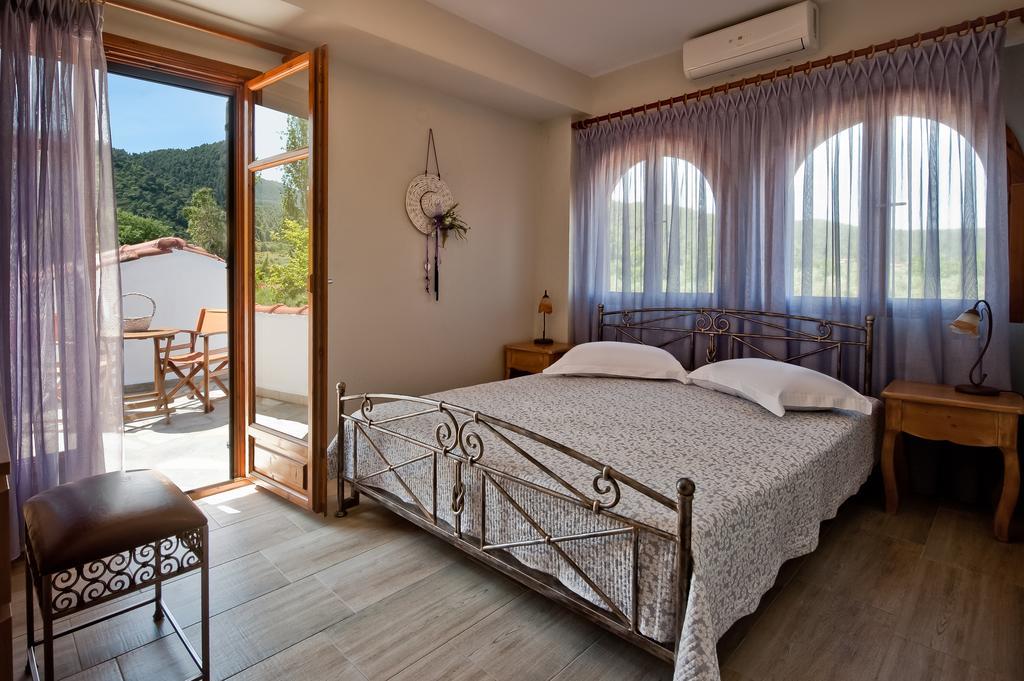 Sofia'S House Apartment Vourvourou Ngoại thất bức ảnh