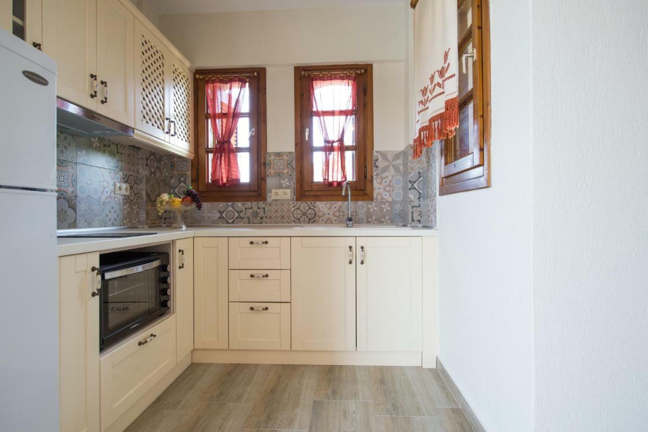 Sofia'S House Apartment Vourvourou Ngoại thất bức ảnh