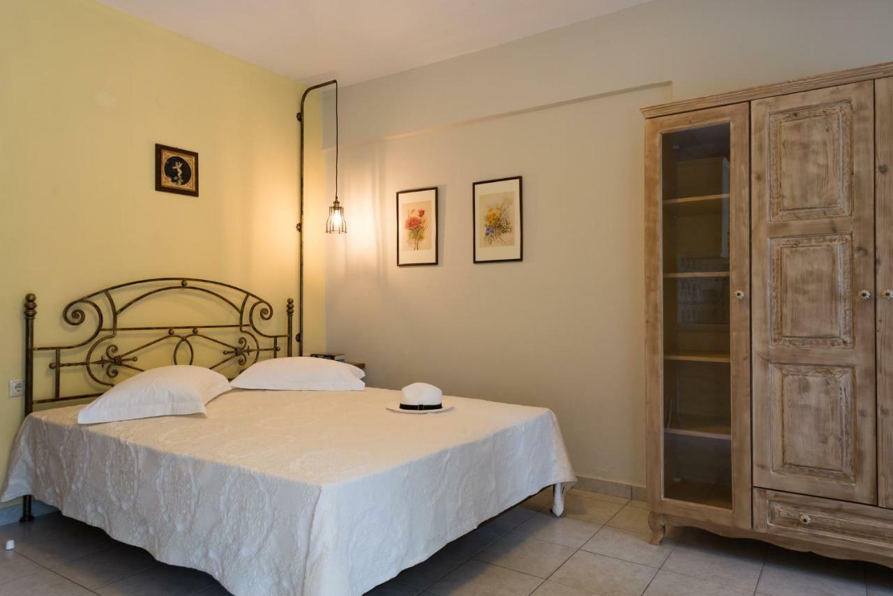 Sofia'S House Apartment Vourvourou Ngoại thất bức ảnh