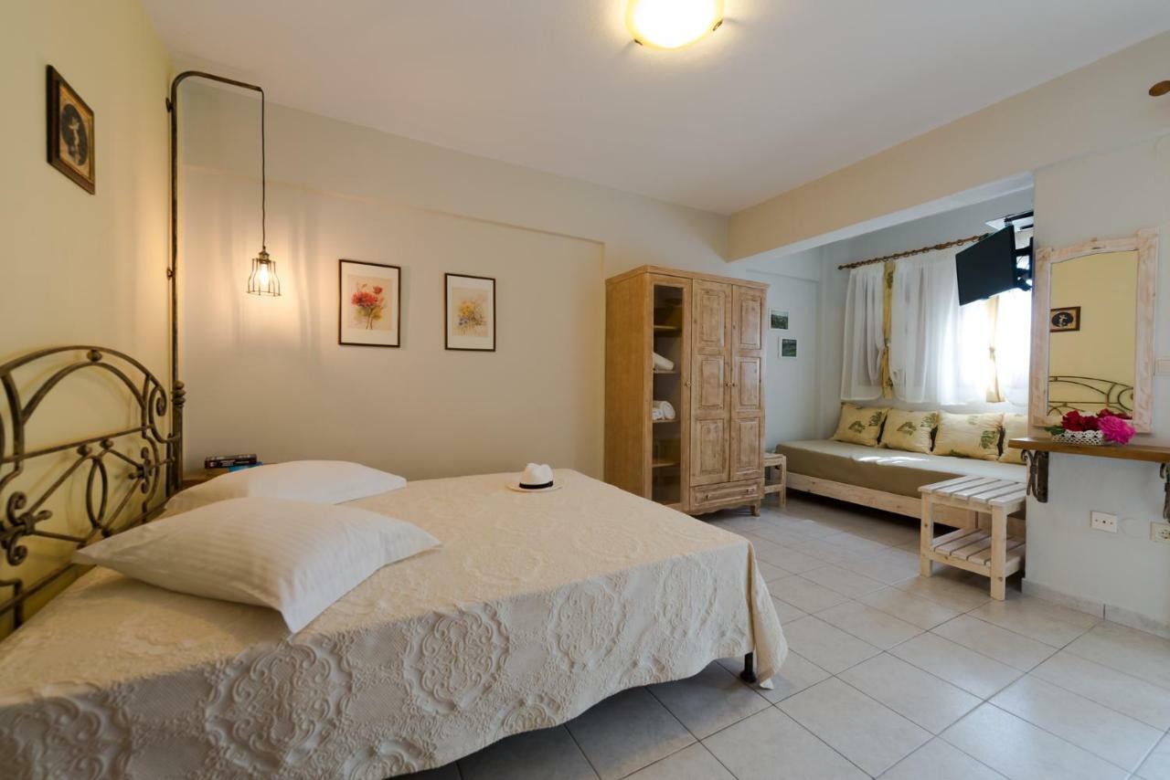 Sofia'S House Apartment Vourvourou Ngoại thất bức ảnh