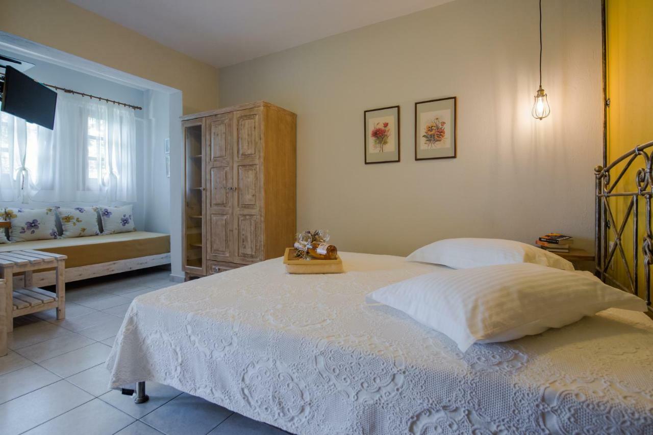 Sofia'S House Apartment Vourvourou Ngoại thất bức ảnh